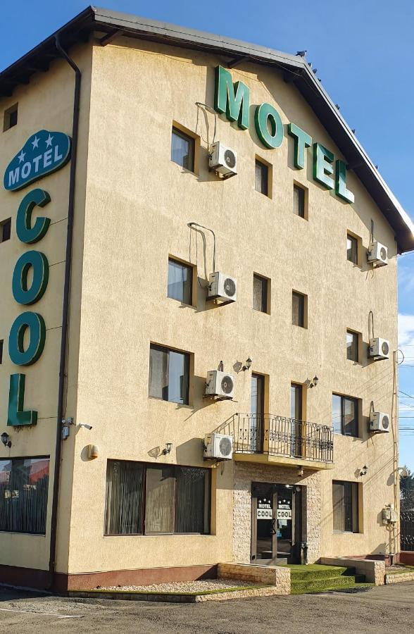 Motel Cool Bărcăneşti Buitenkant foto
