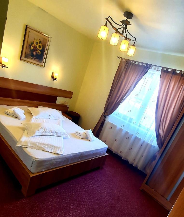 Motel Cool Bărcăneşti Buitenkant foto